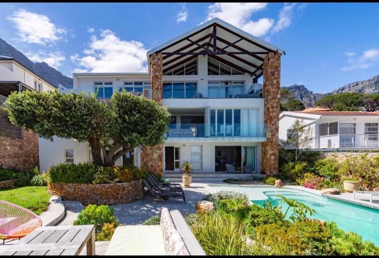 Far Horizons Camps Bay Hotel Kapstaden Eksteriør billede